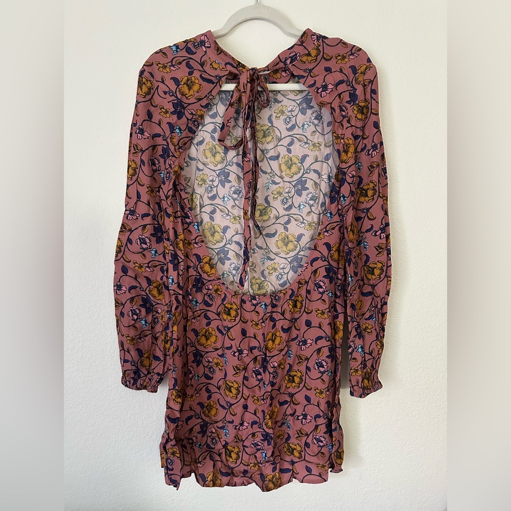 For Love & Lemons Mauve Floral Dress Open Back Size Medium - Picture 4 of 7